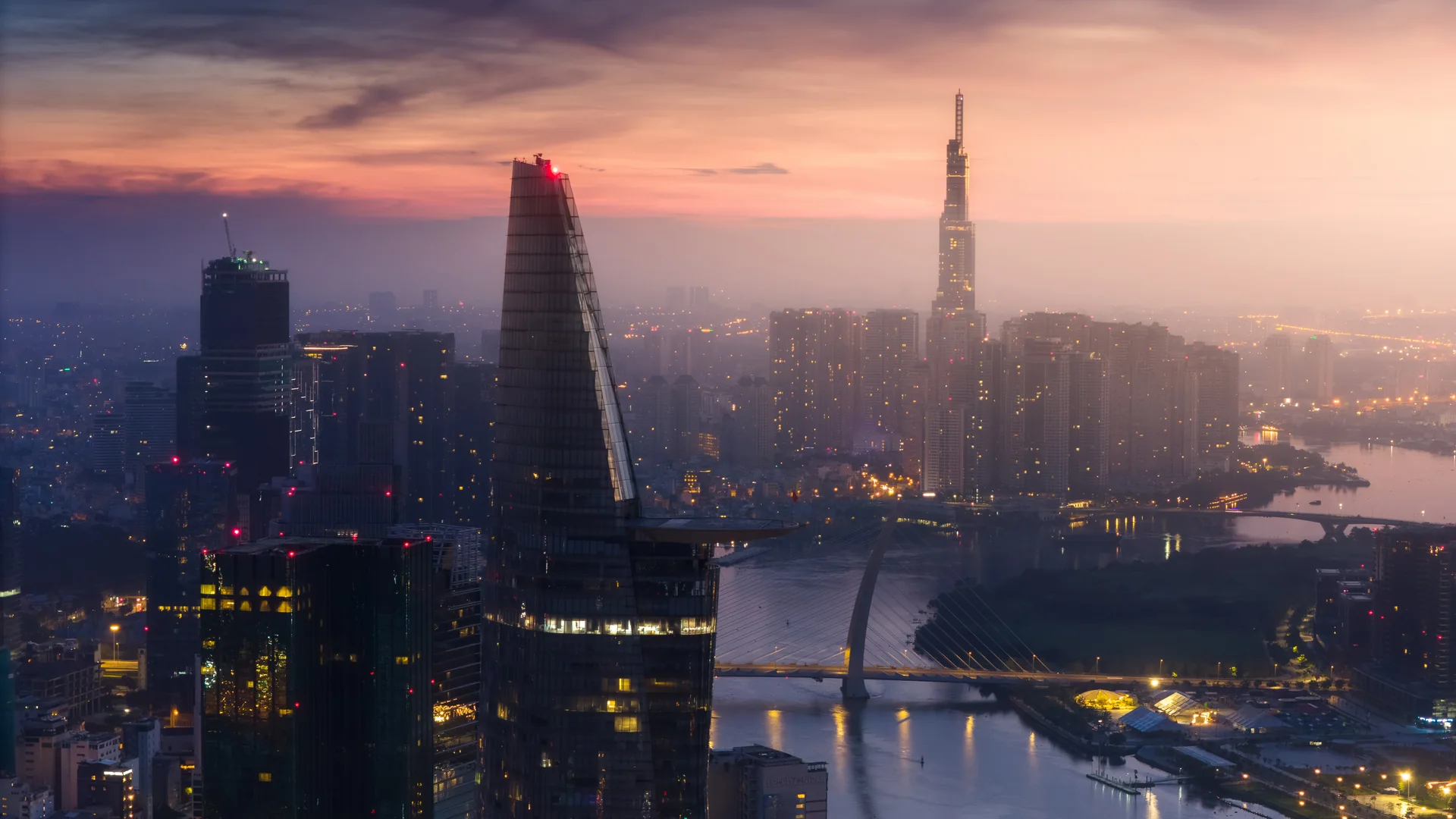 TP. Hồ Chí Minh — thị trường bất động sản WSA vận hành