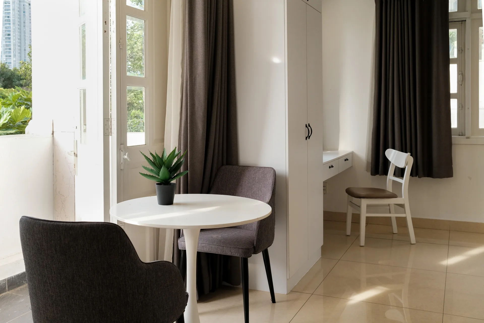 Zeus Living · Rooms in Villa An Phu